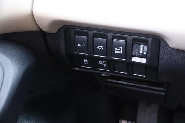 Subaru Ascent Vehicle Image 23