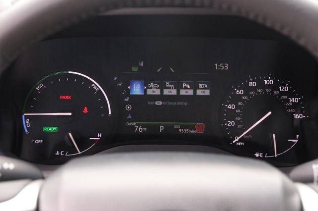 Toyota Sienna Vehicle Image 16