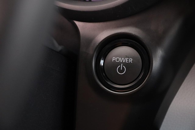 Toyota Sienna Vehicle Image 17