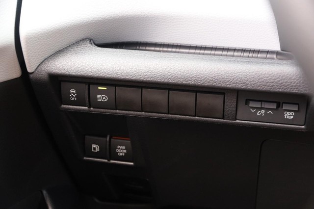 Toyota Sienna Vehicle Image 22