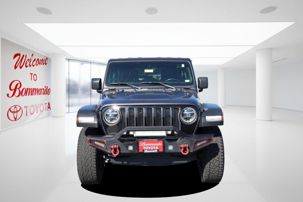Jeep Wrangler Unlimited Vehicle Full-screen Gallery Image 4
