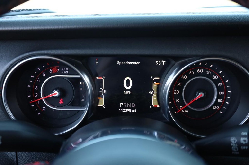 Jeep Wrangler Unlimited Vehicle Full-screen Gallery Image 10