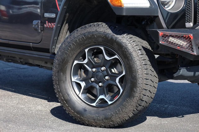 Jeep Wrangler Unlimited Vehicle Image 03