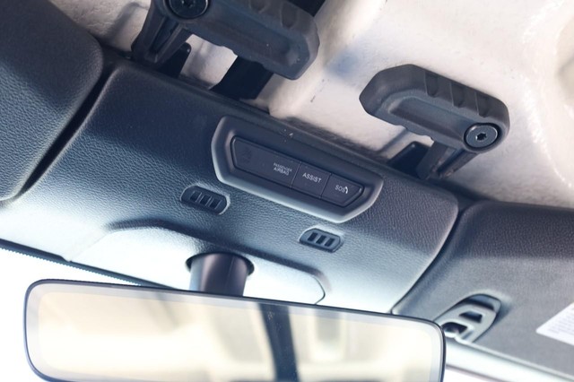 Jeep Wrangler Unlimited Vehicle Image 16