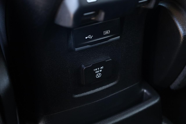 Jeep Wrangler Unlimited Vehicle Image 20
