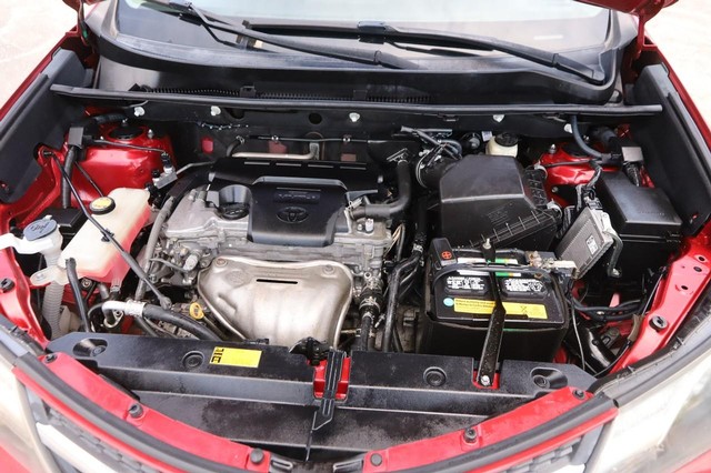 Toyota RAV4 Vehicle Image 26