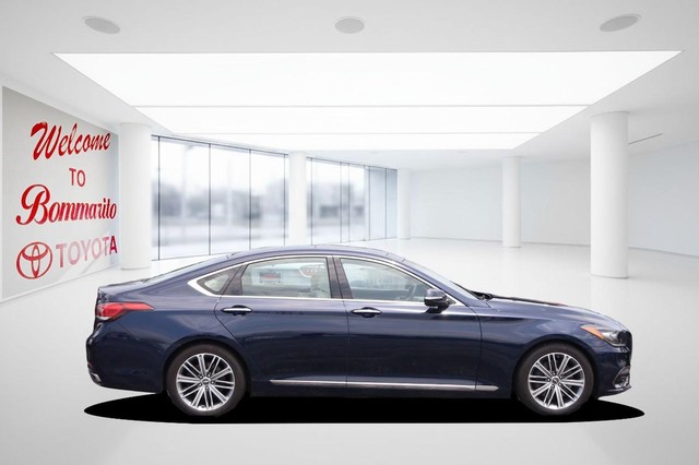 Genesis G80 Vehicle Image 05