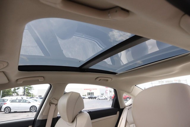 Genesis G80 Vehicle Image 08