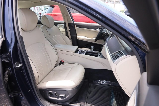Genesis G80 Vehicle Image 26