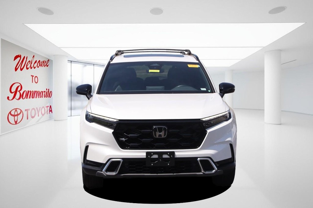 Honda CR-V Hybrid Vehicle Full-screen Gallery Image 4