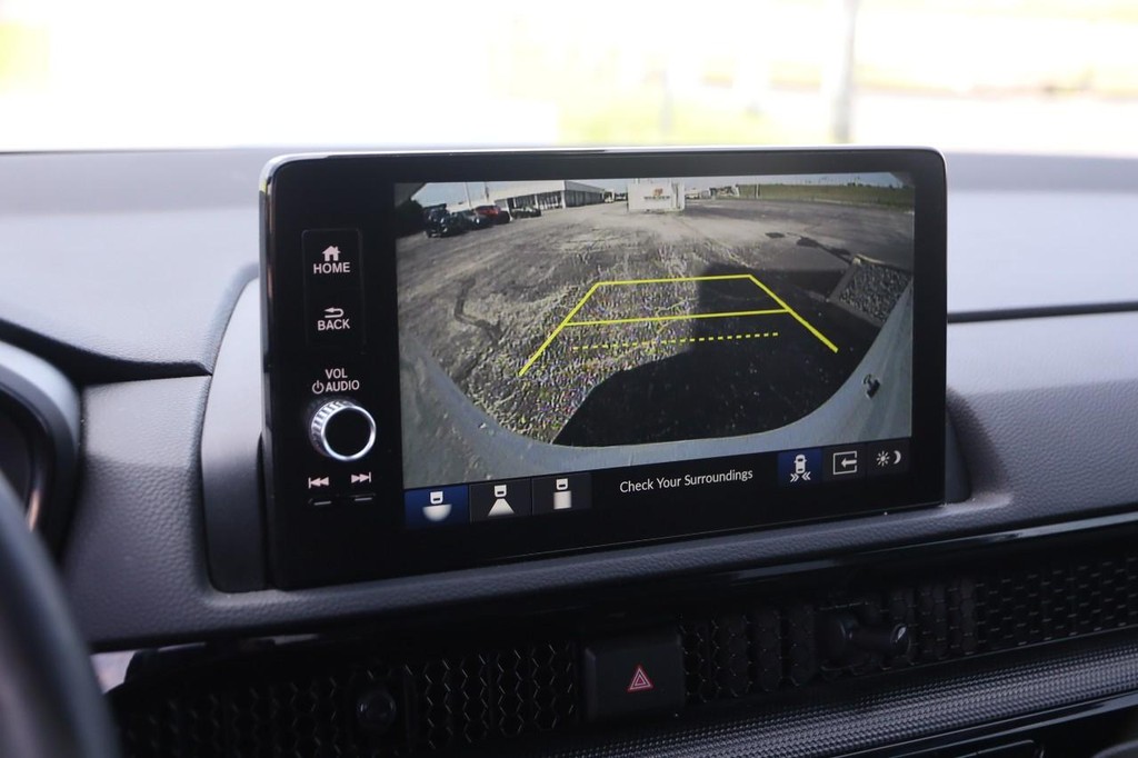 Honda CR-V Hybrid Vehicle Full-screen Gallery Image 18