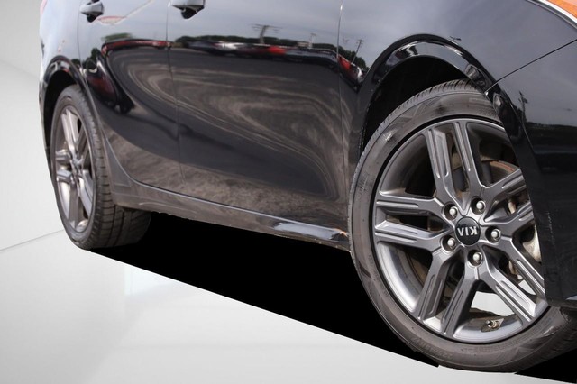 Kia Forte Vehicle Image 03