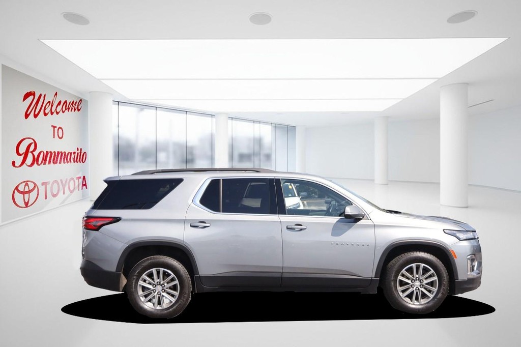 Chevrolet Traverse Vehicle Full-screen Gallery Image 5