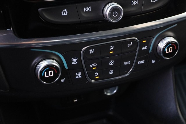 Chevrolet Traverse Vehicle Image 20