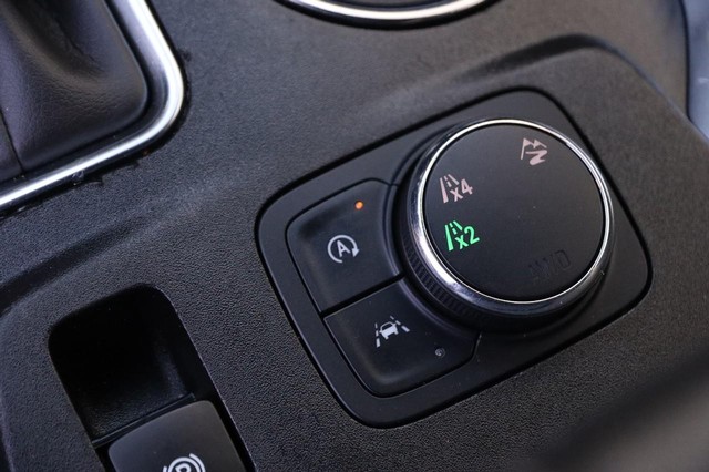Chevrolet Traverse Vehicle Image 21