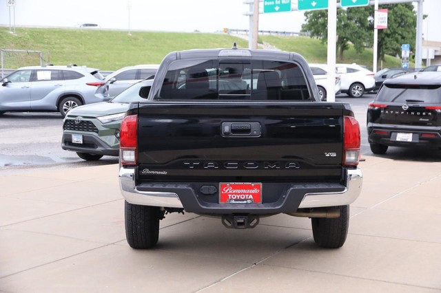 Toyota Tacoma 2WD Vehicle Image 07