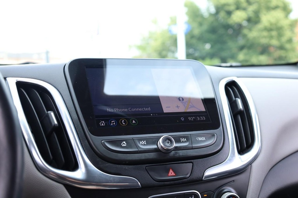 Chevrolet Equinox Vehicle Full-screen Gallery Image 13
