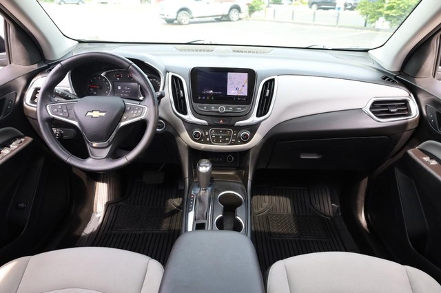 Chevrolet Equinox Vehicle Image 24