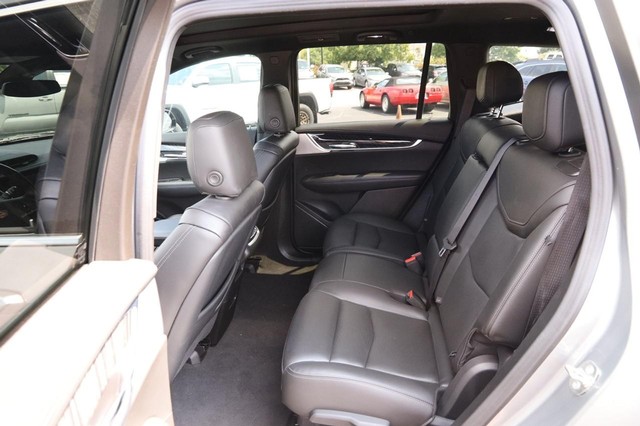 Cadillac XT6 Vehicle Image 12