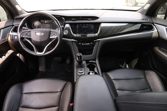 Cadillac XT6 Vehicle Image 25