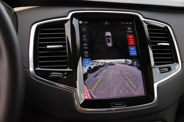 Volvo XC90 Vehicle Image 20