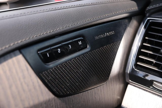Volvo XC90 Vehicle Image 26