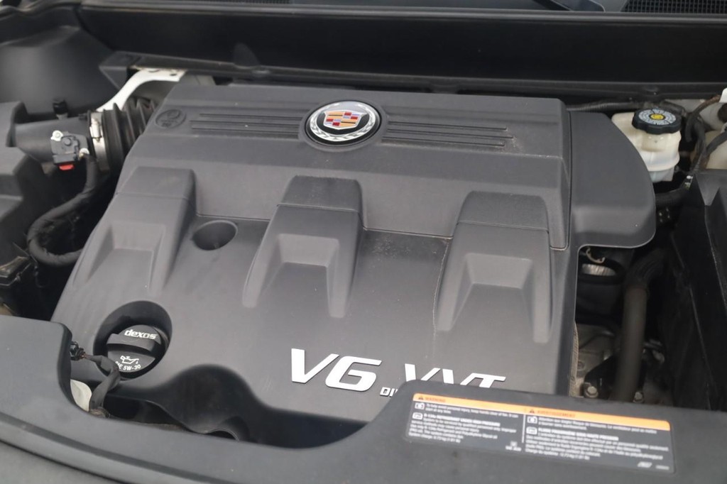 Cadillac SRX Vehicle Full-screen Gallery Image 29