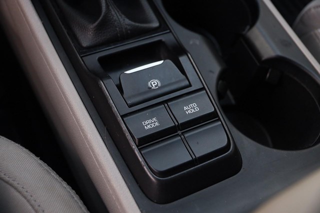 Hyundai Tucson Vehicle Image 17