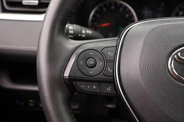 Toyota RAV4 Vehicle Image 13