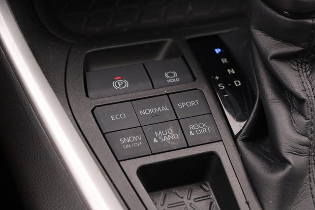 Toyota RAV4 Vehicle Image 21