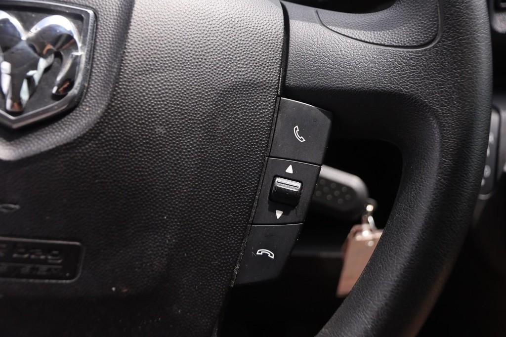 Ram ProMaster Cargo Van Vehicle Full-screen Gallery Image 15