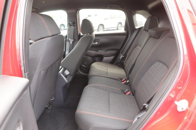 Honda HR-V Vehicle Image 09