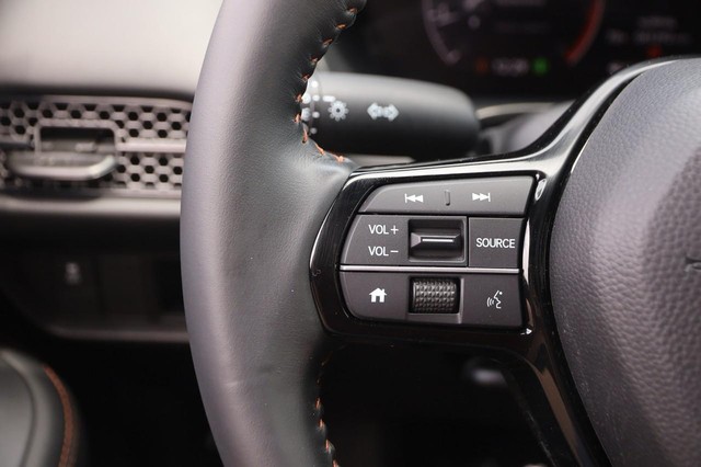 Honda HR-V Vehicle Image 11