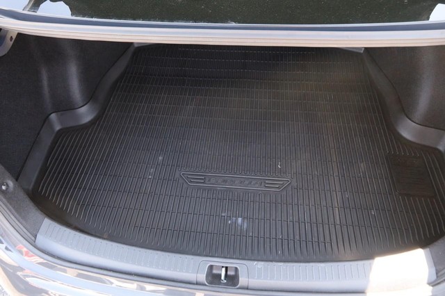 Toyota Corolla Vehicle Image 07
