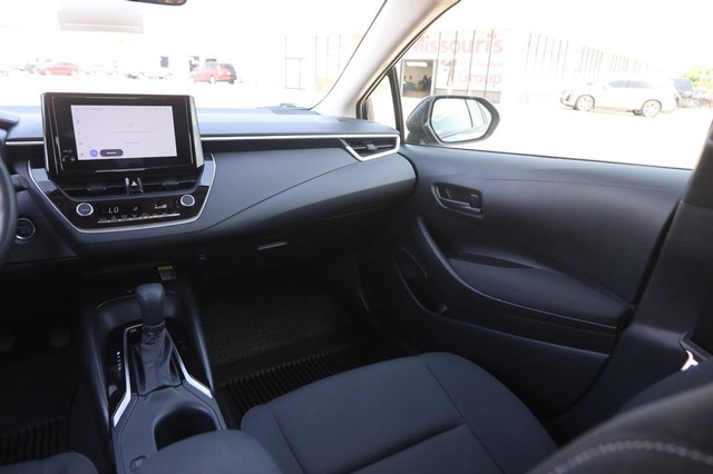 Toyota Corolla Vehicle Image 25