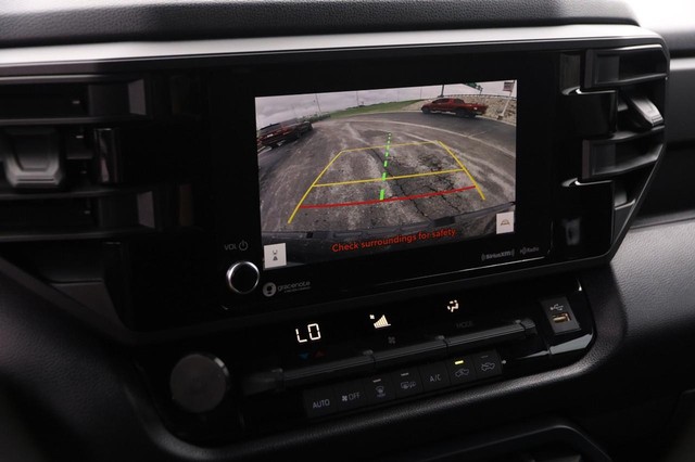 Toyota Tundra 4WD Vehicle Image 15