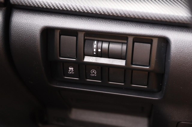 Subaru Crosstrek Vehicle Image 20