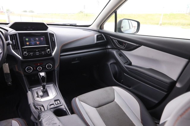 Subaru Crosstrek Vehicle Image 25