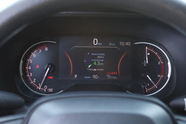 Toyota RAV4 Vehicle Image 13