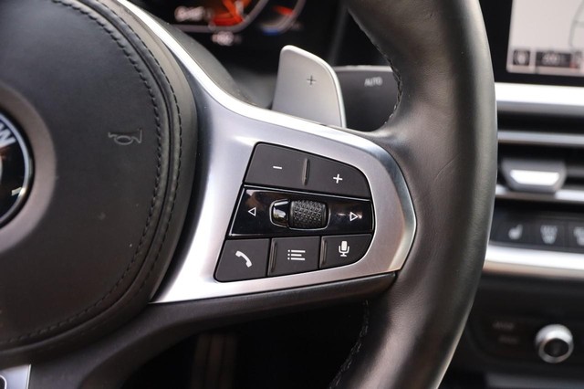 BMW 4 Series Vehicle Image 12