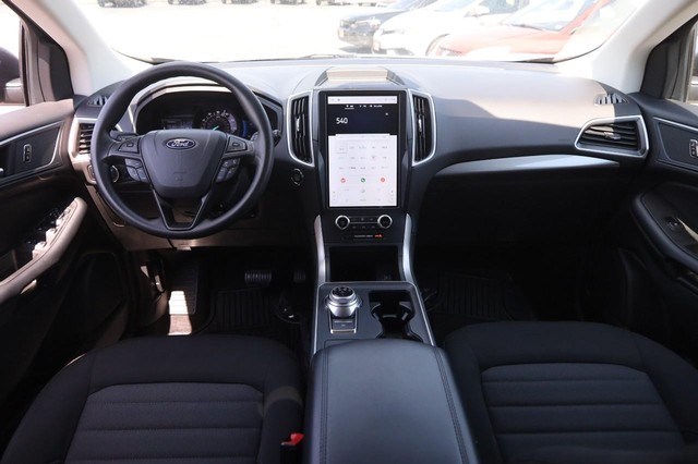 Ford Edge Vehicle Image 20