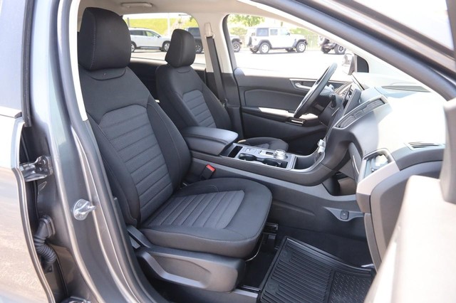 Ford Edge Vehicle Image 25