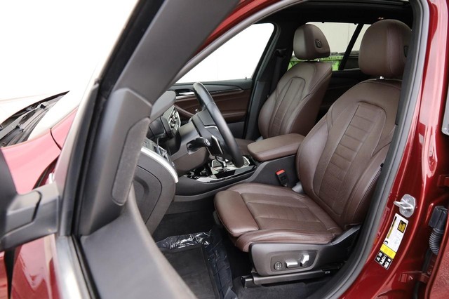 BMW X3 Vehicle Image 10