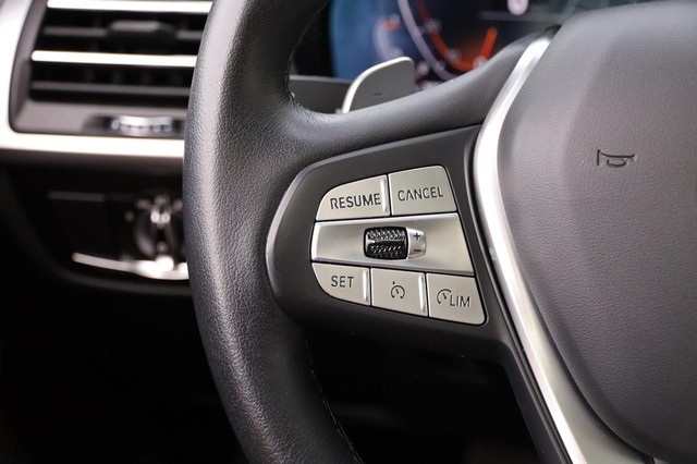 BMW X3 Vehicle Image 13