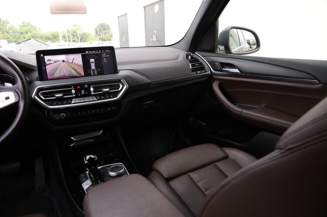 BMW X3 Vehicle Image 27