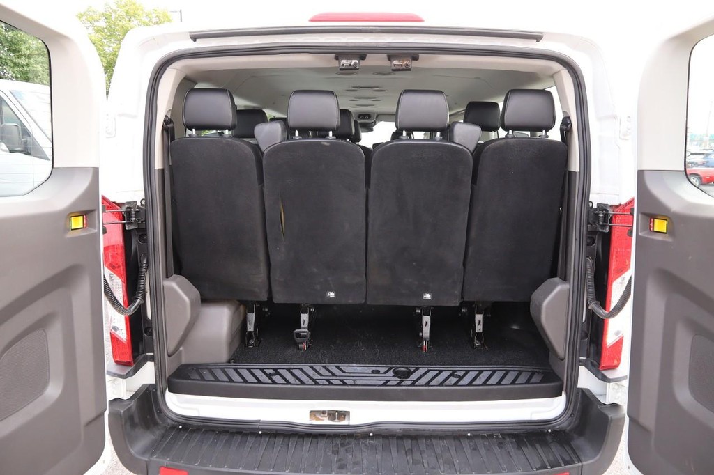 Ford Transit Passenger Wagon Vehicle Full-screen Gallery Image 7