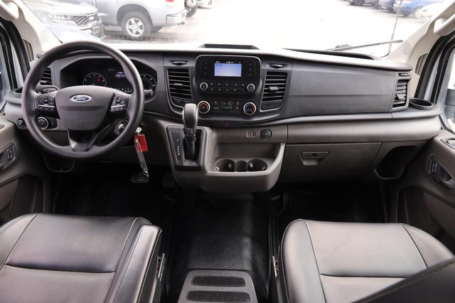 Ford Transit Passenger Wagon Vehicle Image 19