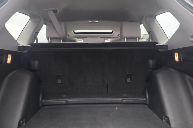 Honda CR-V Vehicle Image 24