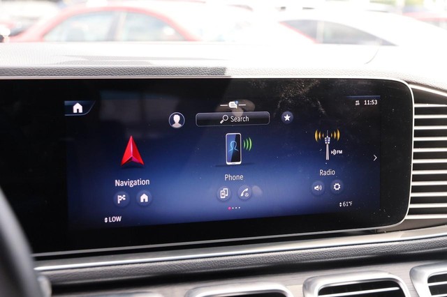 Mercedes-Benz GLE Vehicle Image 18