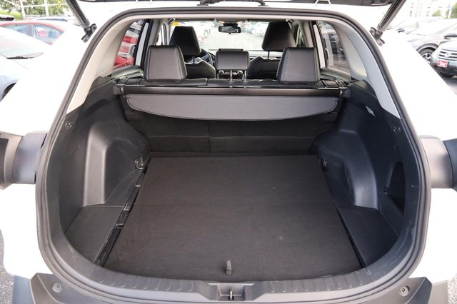 Toyota RAV4 Vehicle Image 07